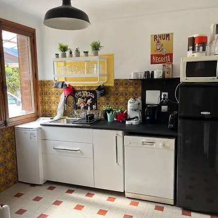 Дом отдыха Maison Avec Jardin Proche